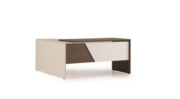 EDUSSA YÖNETİCİ MASASI